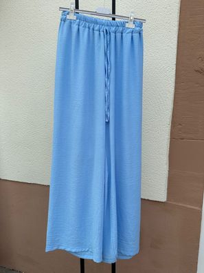 Flatter Sommer Stoffhose in hellblau mit breitem Bein Größe 36-40/42