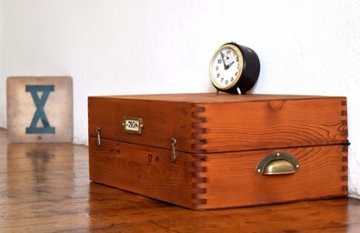 Kiste mit Deckel Holz Alt Antik Vintage Holzkoffer 1930er kleineTruhe Kasten Büro