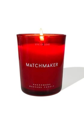 150 g - Matchmaker - Pheromone Massage Candle Red