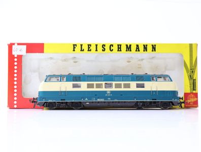 Fleischmann H0 4236 Diesellok BR 221 010-0 DB