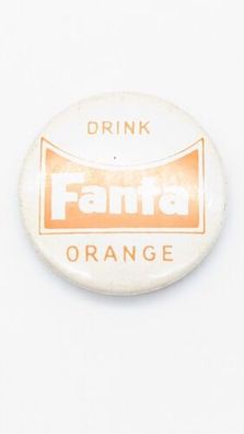 Vintage Pin Anstecknadel Fanta Orange