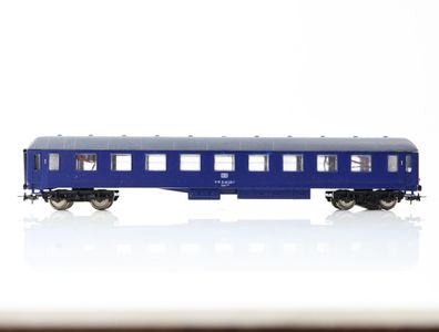 Lima H0 Personenwagen Abteilwagen 1. Klasse 51 80 10-40 226-2 DB / Licht