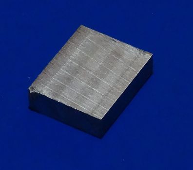43,5 x 40,1 x 15 mm (LxBxH) Alu Klotz Flachmaterial Reststück #102