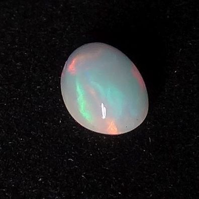 Echter Natürlicher Welo Opal Edelstein Cabochon ca. 0,5 Karat #45