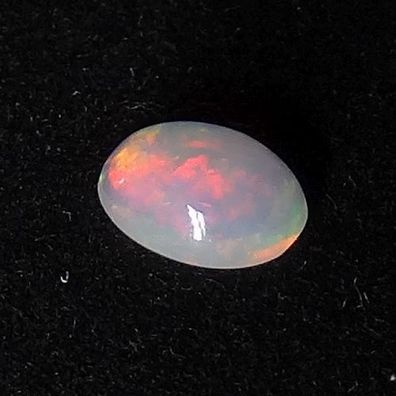 Echter Natürlicher Welo Opal Edelstein Cabochon ca. 0,5 Karat #12