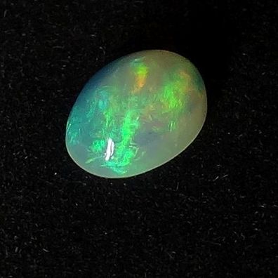 Echter Natürlicher Welo Opal Edelstein Cabochon ca. 0,5 Karat #61