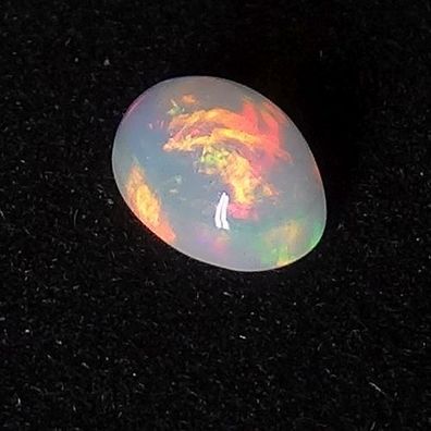 Echter Natürlicher Welo Opal Edelstein Cabochon ca. 0,5 Karat #183