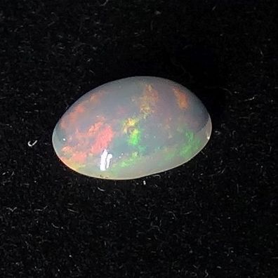 Echter Natürlicher Welo Opal Edelstein Cabochon ca. 0,5 Karat #14