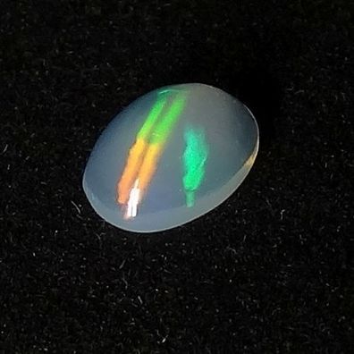 Echter Natürlicher Welo Opal Edelstein Cabochon ca. 0,5 Karat #83