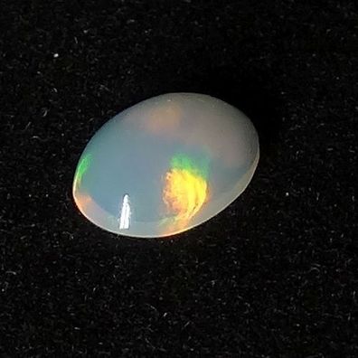 Echter Natürlicher Welo Opal Edelstein Cabochon ca. 0,5 Karat #108