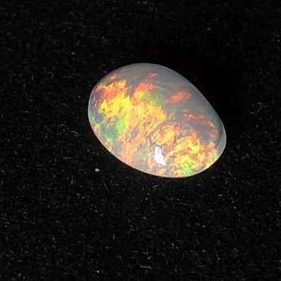 Echter Natürlicher Welo Opal Edelstein Cabochon ca. 0,5 Karat #161