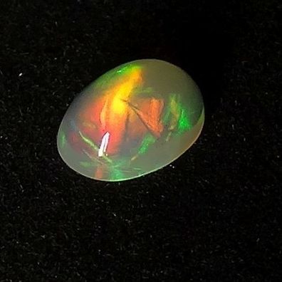 Echter Natürlicher Welo Opal Edelstein Cabochon ca. 0,5 Karat #65