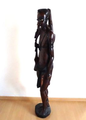 Afrikanischer Jäger Figur Holz Statue geschnitzt aus Massivholz 24kg 1,45 Meter