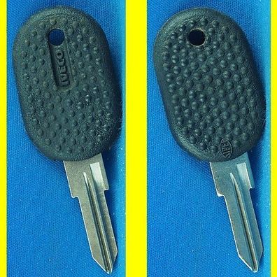 Iveco Schlüsselrohling mit Kunststoffkopf von Sipea - Länge: 76 mm