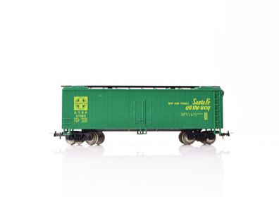 Mehano H0 Güterwagen US Box Car Santa Fe 67392 A.T.S.F.