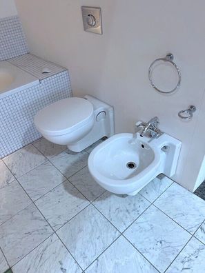 Villeroy&Boch Editionals Wand-WC tief, WC-Sitz-Wandbidet + Armatur