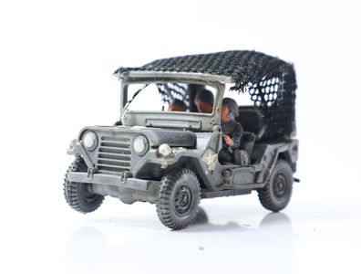 Roco Minitanks H0 142 Militärfahrzeug Willys Jeep M 38 gesupert 1:87 E502