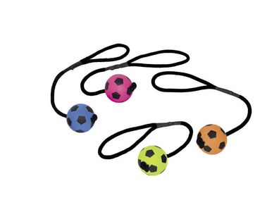 Nobby Moosgummi Fussball mit Seilfarbig sortiert 6,3 cm Hund Spielzeug Kauen
