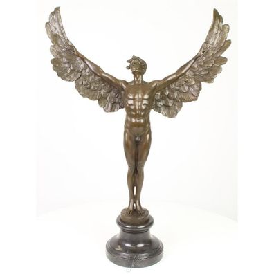 A BRONZE Sculpture OF THE WINGED DAY