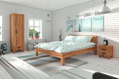 Bett Ringo 1 aus Kernbuche massiv 200x200 mit Holzkopfteil und Holzbeinen