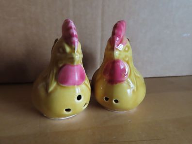 Pfeffer- und Salzstreuer Keramik zwei Hühner Hähne