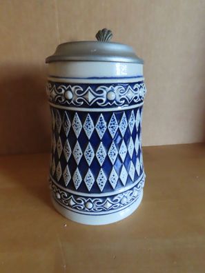 Bierkrug Bierhumpen grau mit Zinn-Deckel blau grau Rautenmuster Gerz/ ca. 0,5l