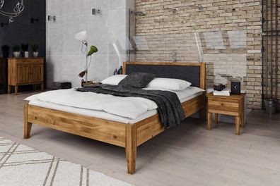 Bett Sydo 9 aus Kernbuche massiv 200x200 cm mit Polsterkopfteil Anthrazit