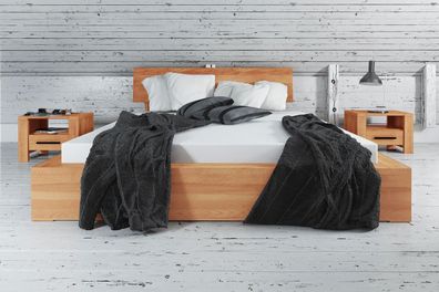 Bett Lubic 2 aus Kernbuche massiv 200x200 mit Holzkopfteil und Holzfußgestell