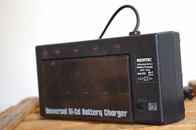 Profitec Universal Ni-Cd Battery Charger MW 398 Batterie Ladegerät