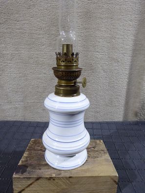 Alte Petroleum Tischlampe Petroleumlampe Kosmosbrenner 10´´´ Frankreich Öllampe