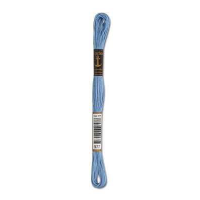 8m Anchor Stickgarn - Farbe 977 - porzellanblau