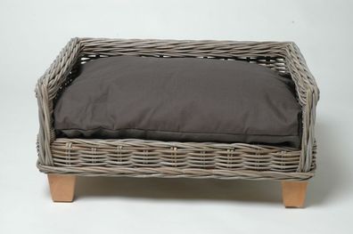 Surplus Rattan Bett Gr.1 - inkl. Lotus Kissen 50cm