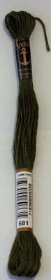 8m Anchor Stickgarn - Farbe 681 - tundra