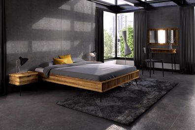 Bett Tula 3 aus Wildeiche massiv 120x200 cm ohne Kopfteil mit Metallbeinen
