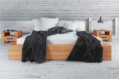 Bett Lubic 3 aus Kernbuche massiv 200x200 ohne Kopfteil mit Holzfußgestell