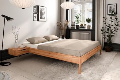 Bett Swig 3 Kernbuche massiv 90x200 cm ohne Kopfteil mit Holzbeinen