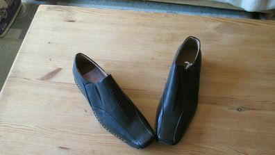 NEU Festliche Jungenschuhe IN GR.40 Schwarz Slipper Neuware