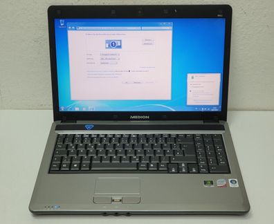 Medion Akoya Notebook 500GB HDD 4GB Laptop Windows 7 Pro 15,6" DVD-RW 9600M USB