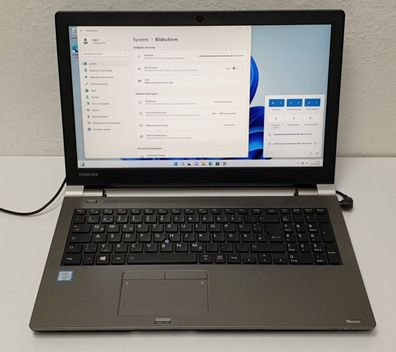 Toshiba Tecra 250GB SSD 8GB i5 6gen Notebook Laptop Win.11 15,6" VGA USB3 HDMI