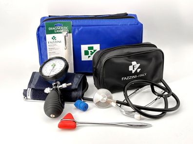 Diagnostik Set, mit Blutdruckgerät, Hammer, Stethoskop etc