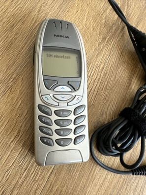 Nokia 6310i - Silber (Ohne Simlock) gut erhalten