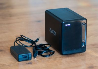 ZyXEL NSA325v2 / NSA 325 v 2 / 1 TB / RAID JBOD / USB 3.0 / NAS - TOP