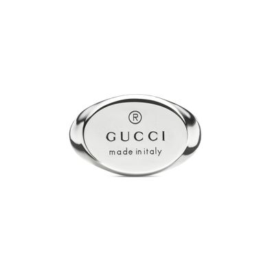 Gucci – YBC797033001 – Trademark Chevalier-Ring mit ovalem Etikett aus Sterlingsilber