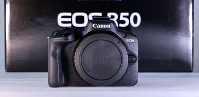 Canon EOS R50 24,2MP Spiegellose Systemkamera - Schwarz (Nur Gehäuse)