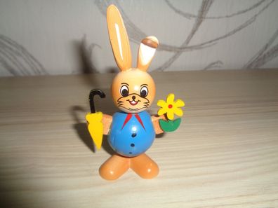 Hase mit Blume und Schirm -erzgebirgische Volkskunst-9cm