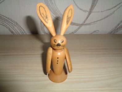 Hase mit Körbchen-erzgebirgische Volkskunst- 11cm