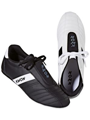 Dynamic Kampfsportschuhe. in 2 Farben