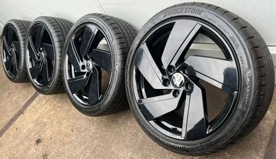 4x Original VW Golf VIII 5H GTI 18 Zoll Sommerräder Richmond 5H0601025H DOT20 NEU