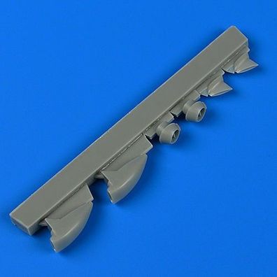 Quickboost Bristol Air Intakes and Fuel Drain in 1:72 1642539 QB72539