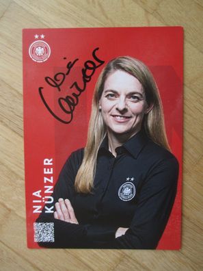 DFB Sportdirektorin Nationalspielerin Nia Künzer - handsigniertes Autogramm!!!